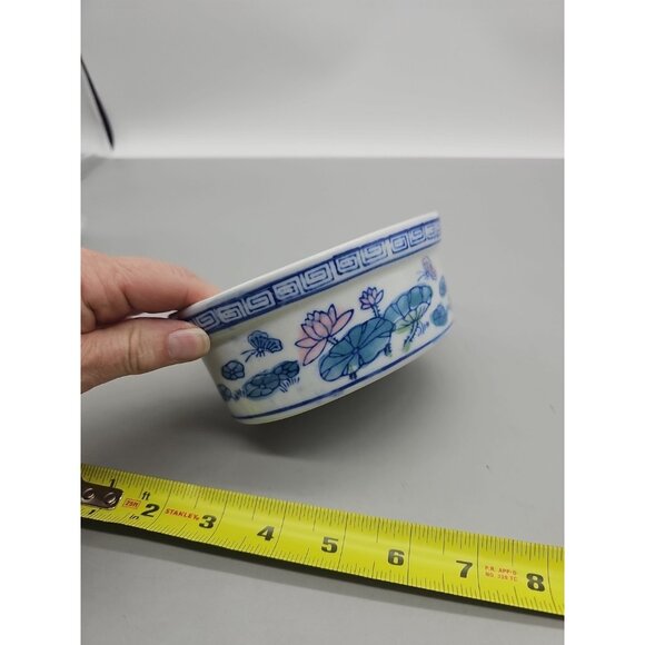 Vintage Koi Fish Blue & White Lidded Candy Butter Trinket Dish Porcelain - Picture 7 of 9